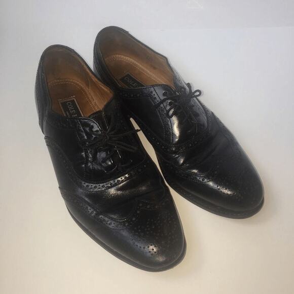 Cole Haan Classic Black Wingtip shoes size 10.5D - Picture 2 of 7